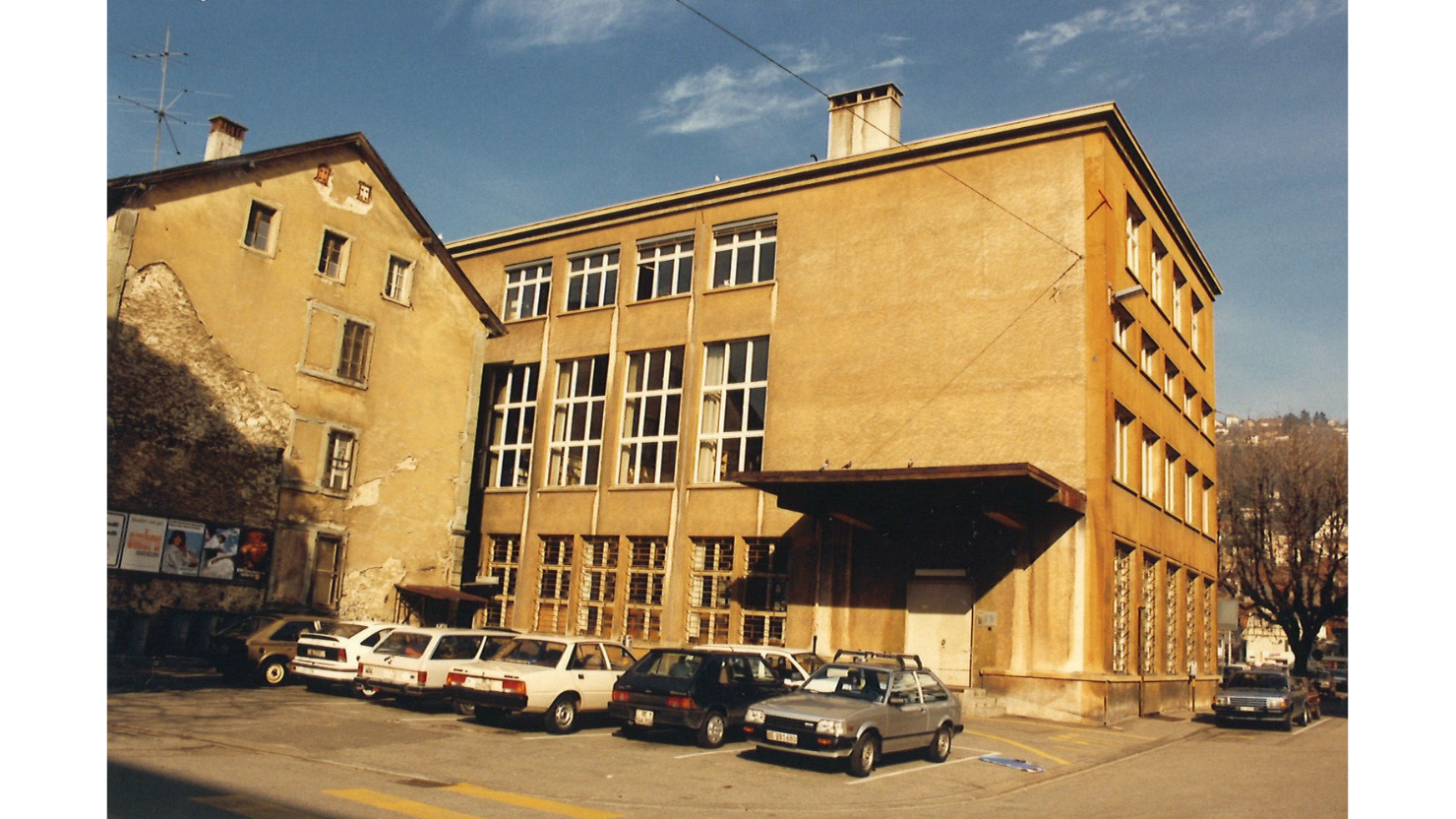 Vue de la bibliothèque depuis Sud 1987 slider